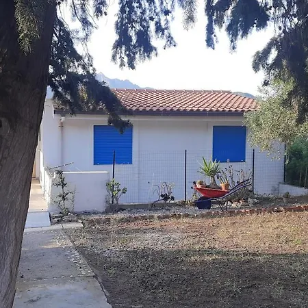 Casa de Férias Casa A 180 Mt Dal Mare Ideale Per Famiglie Con Cani