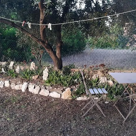 Сasa de vacaciones Casa A 180 Mt Dal Mare Ideale Per Famiglie Con Cani *