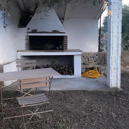 Casa A 180 Mt Dal Mare Ideale Per Famiglie Con Cani Tertenìa