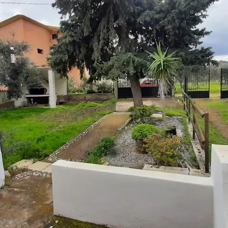 Сasa de vacaciones Casa A 180 Mt Dal Mare Ideale Per Famiglie Con Cani