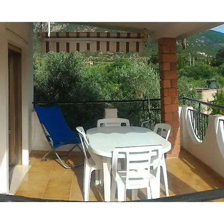 Casa A 180 Mt Dal Mare Ideale Per Famiglie Con Cani בית נופש Tertenìa