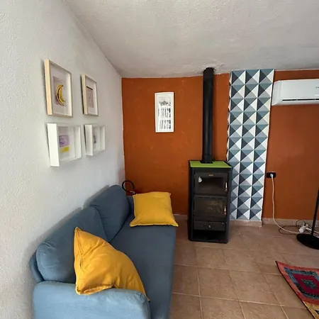 Сasa de vacaciones Casa A 180 Mt Dal Mare Ideale Per Famiglie Con Cani Tertenìa
