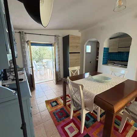 Casa A 180 Mt Dal Mare Ideale Per Famiglie Con Cani Tertenìa