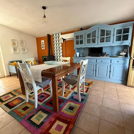 Casa A 180 Mt Dal Mare Ideale Per Famiglie Con Cani Сasa de vacaciones *