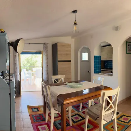 Сasa de vacaciones Casa A 180 Mt Dal Mare Ideale Per Famiglie Con Cani *