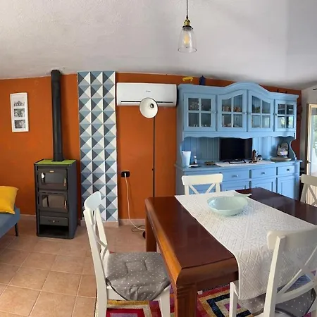 Casa A 180 Mt Dal Mare Ideale Per Famiglie Con Cani Сasa de vacaciones *