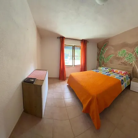 Casa A 180 Mt Dal Mare Ideale Per Famiglie Con Cani Сasa de vacaciones Tertenìa